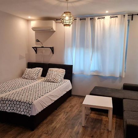 Studio Slavyanska Varna Extérieur photo