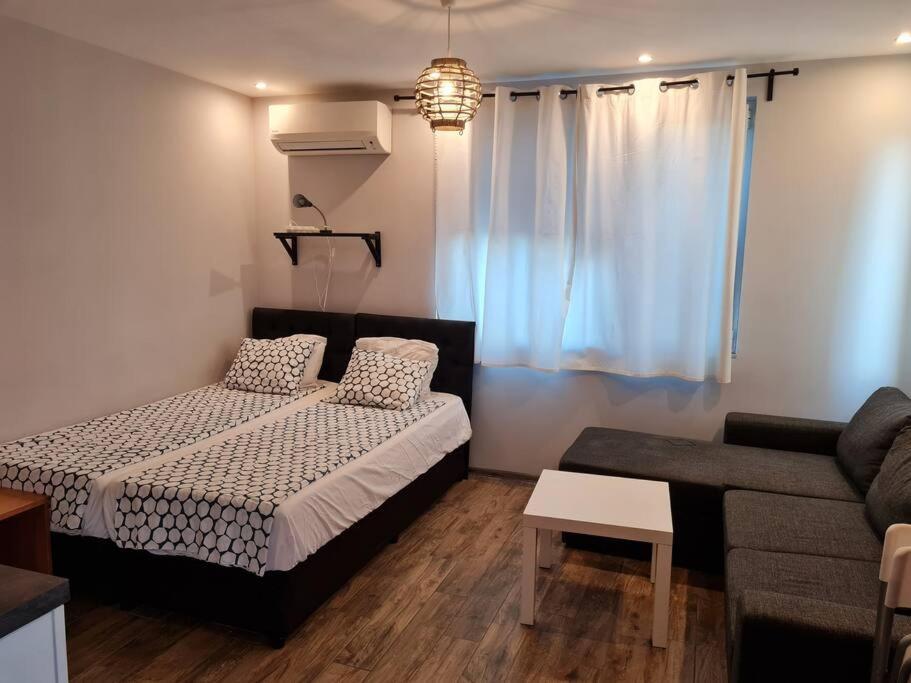 Studio Slavyanska Varna Extérieur photo